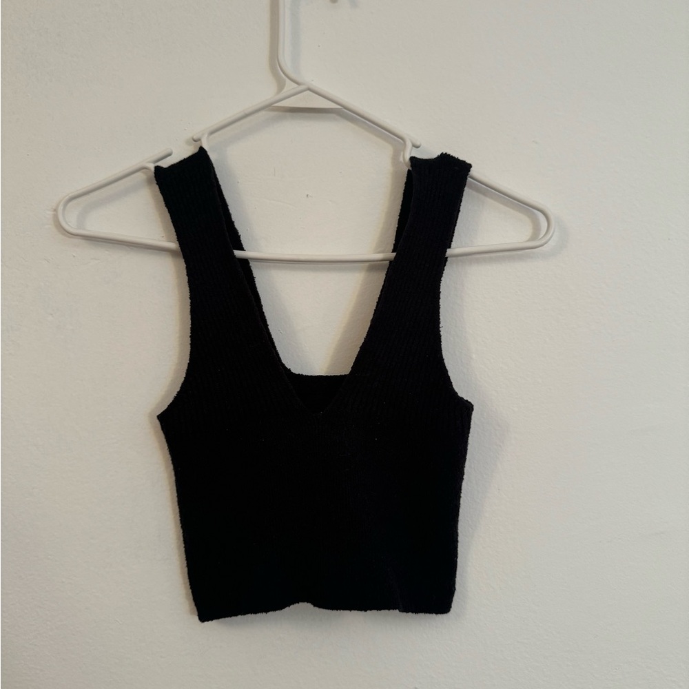 ✨3/$33 SALE      Urban outfitters tank top